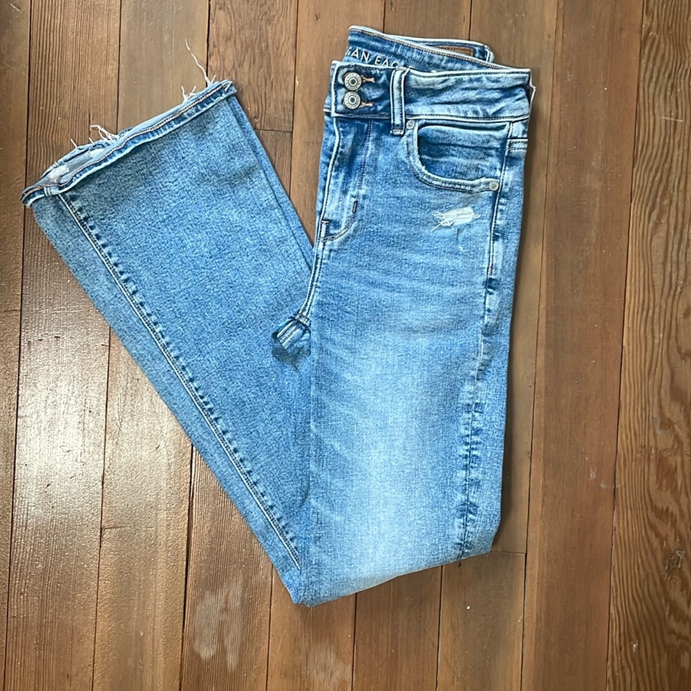 American eagle hi-rise artist flare jeans 4